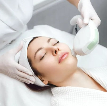 Agende Avaliação gratuita para Ultrassom Microfocado HERUS FACE TOTAL | Estetica CM